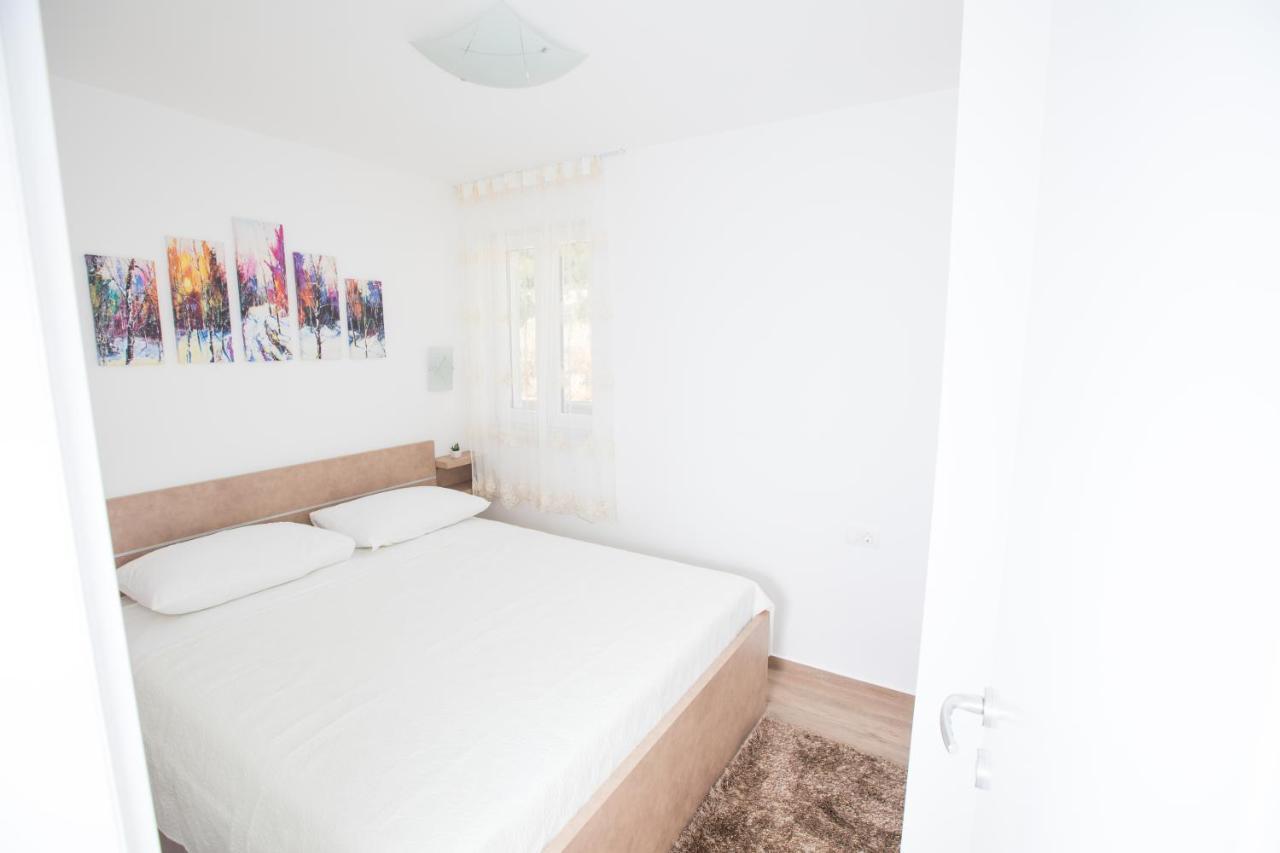 Apartman Roza Podstrana Exterior photo