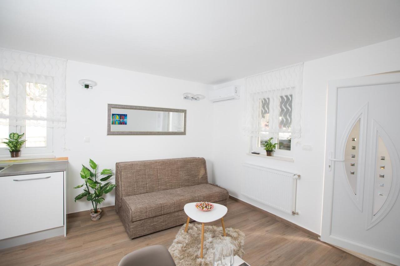 Apartman Roza Podstrana Exterior photo